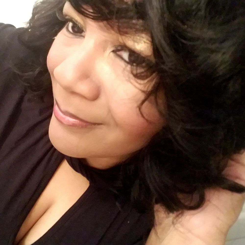 Meet your Posher, Tonya